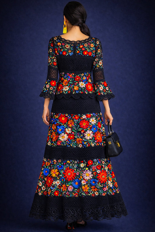 Vestido Largo Bordado 560