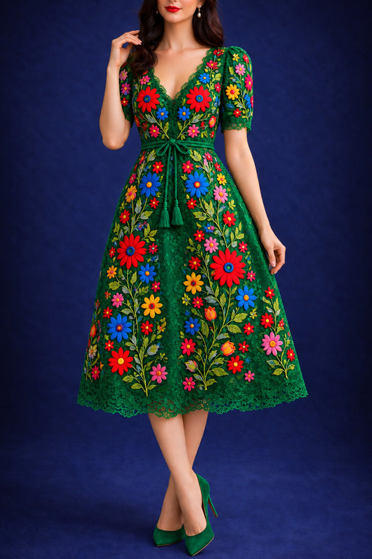 Vestido Corto Bordado 601